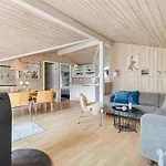 Binta - 225m From The Sea By Interhome Tranekaer