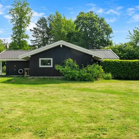 Сasa de vacaciones Binta - 225m From The Sea By Interhome Tranekær