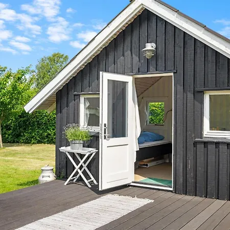 Binta - 225m From The Sea By Interhome Tranekær