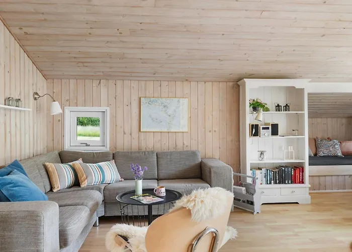 Binta - 225m From The Sea By Interhome Tranekær