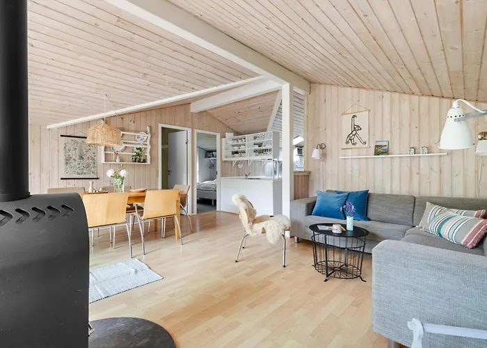 Binta - 225m From The Sea By Interhome Tranekær